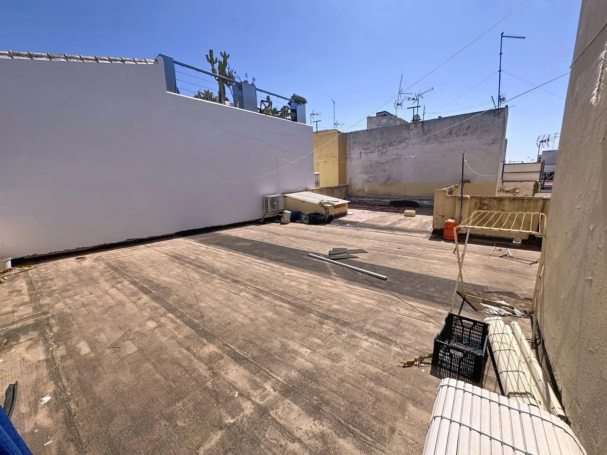 a05a5389-0a5d-4bdd-8309-2b3fa581dc9e