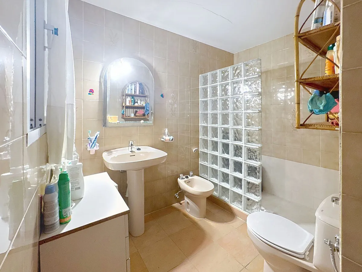 e781e66e-933d-4798-bb1e-cd7b48a64113