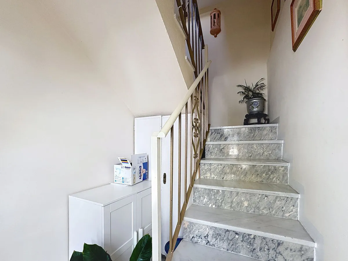 f1d458a7-db40-4160-8445-a7a3a0e88ca7