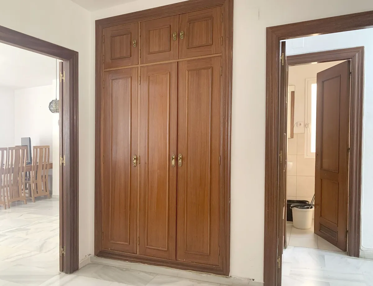 2c12e9a9-a175-4349-9f01-1d1bd37f8b2f