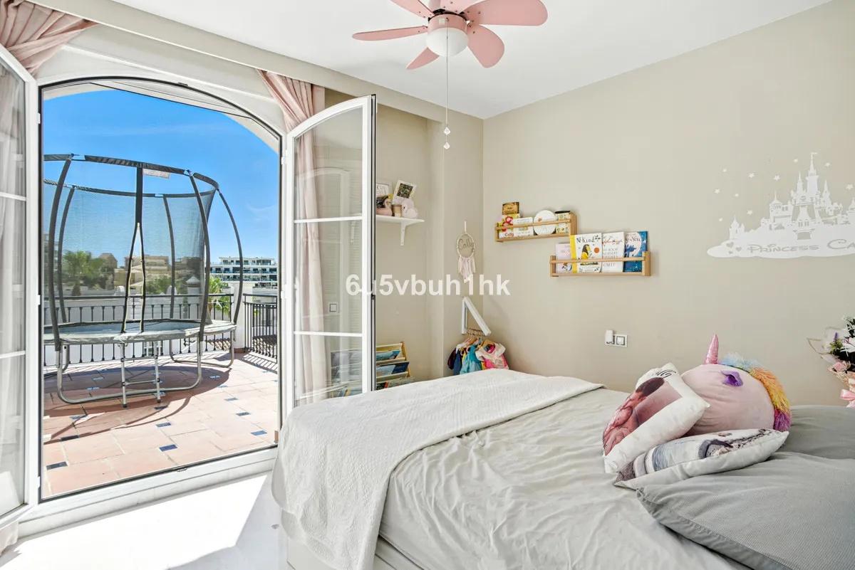 a9b43ed4-14da-4dfc-955e-a245ea93f5a5