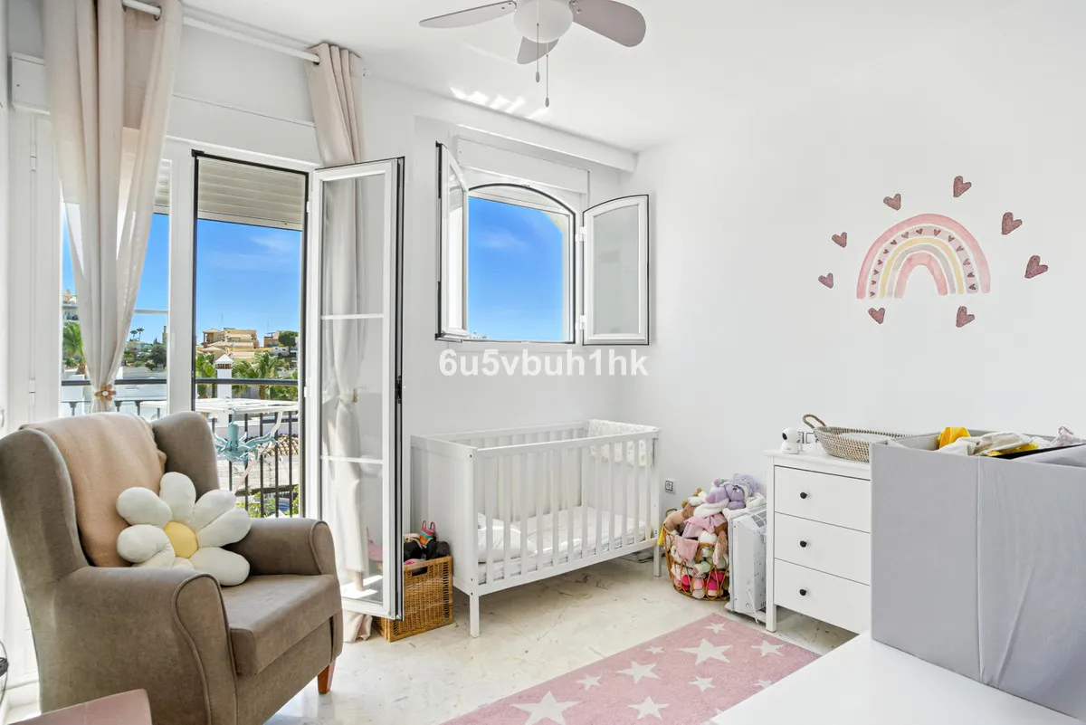 eb8c6b69-6c3c-4f76-8aa7-a2953dd3cff0