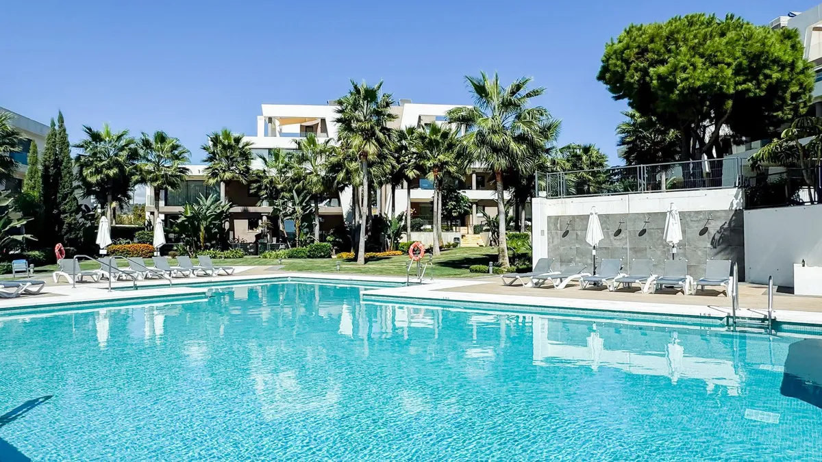 6320e838-2b7a-4f0b-8d89-1088f8c051ad