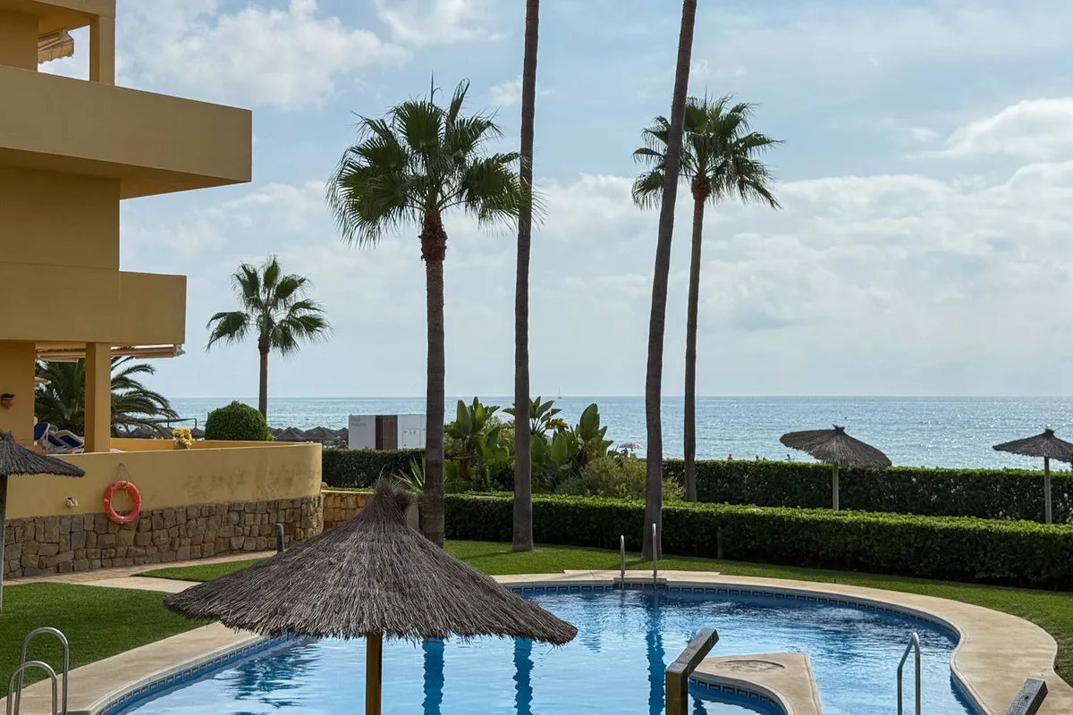 e6a4db09-3fbf-4924-bc28-641d0691df3e