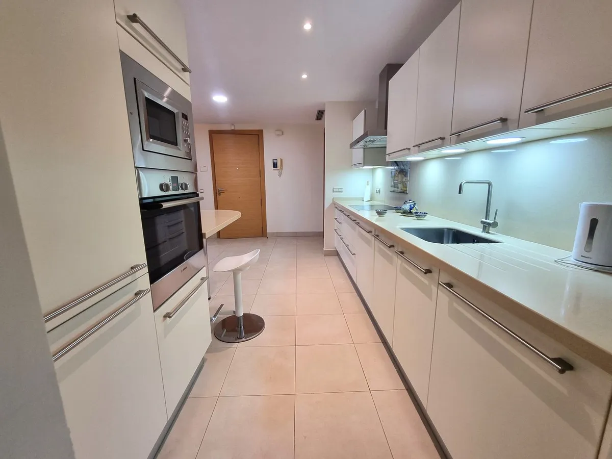 205da658-d9e5-4c3f-b146-bc0cd4dc9fe3