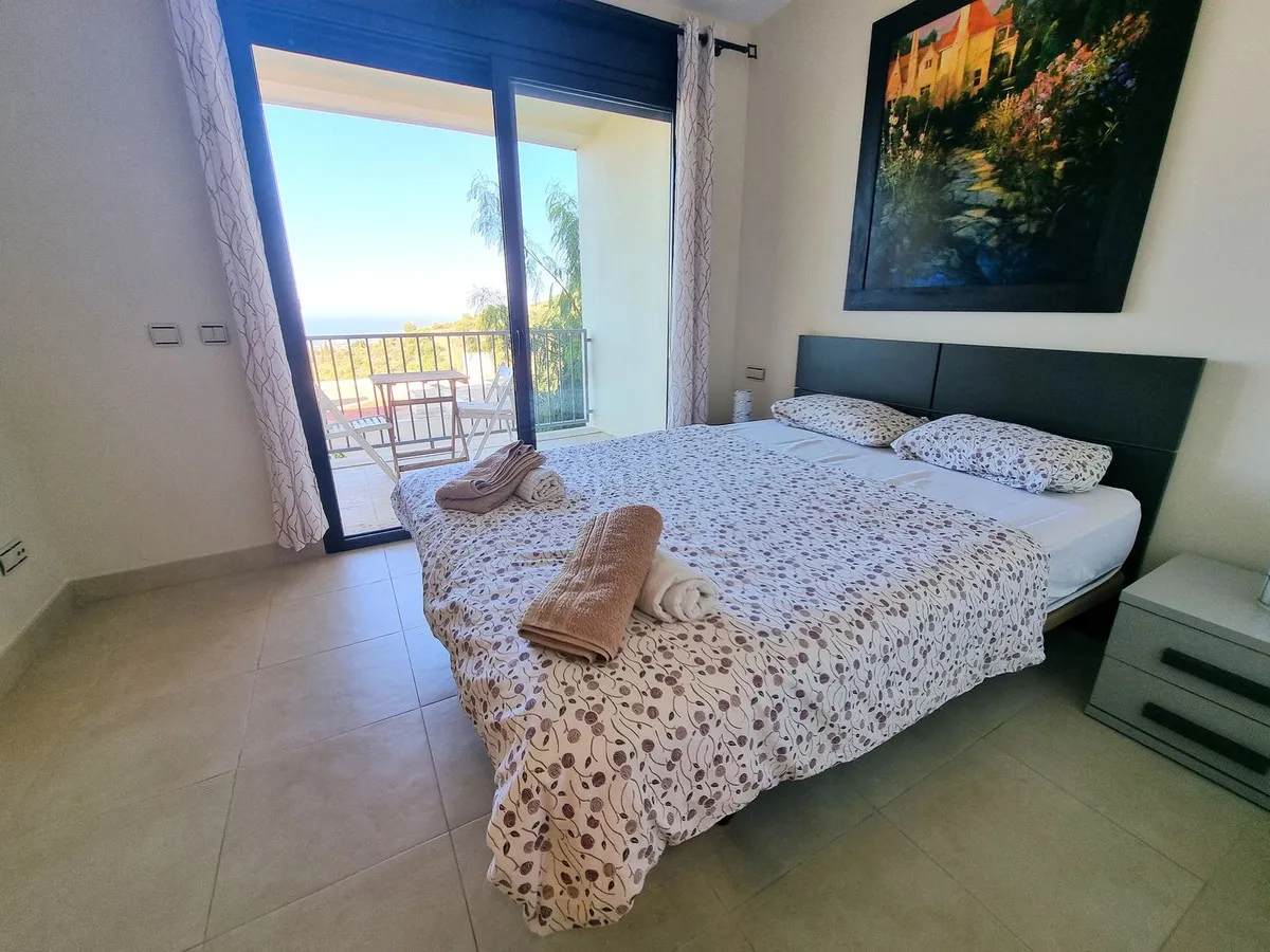 46d0f604-8847-41f3-a9dd-36307af7c42f