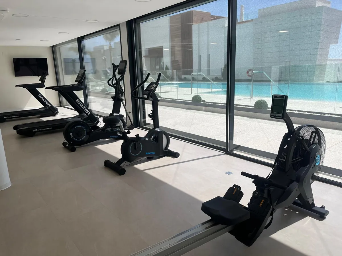 2eea7f34-3fbc-4f96-9ddd-c30f5505a526