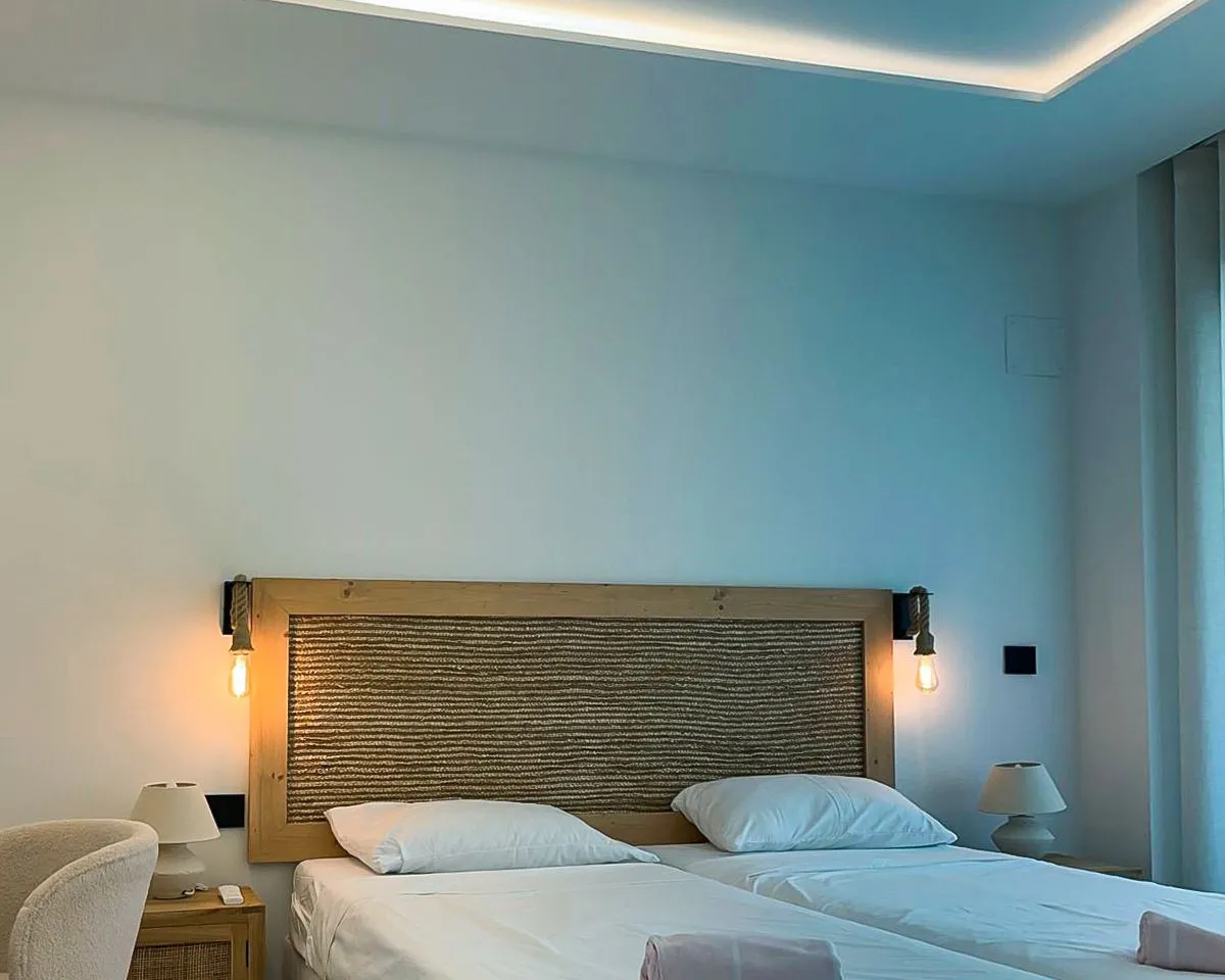 96a12184-358d-4188-976e-21b4e3ede429