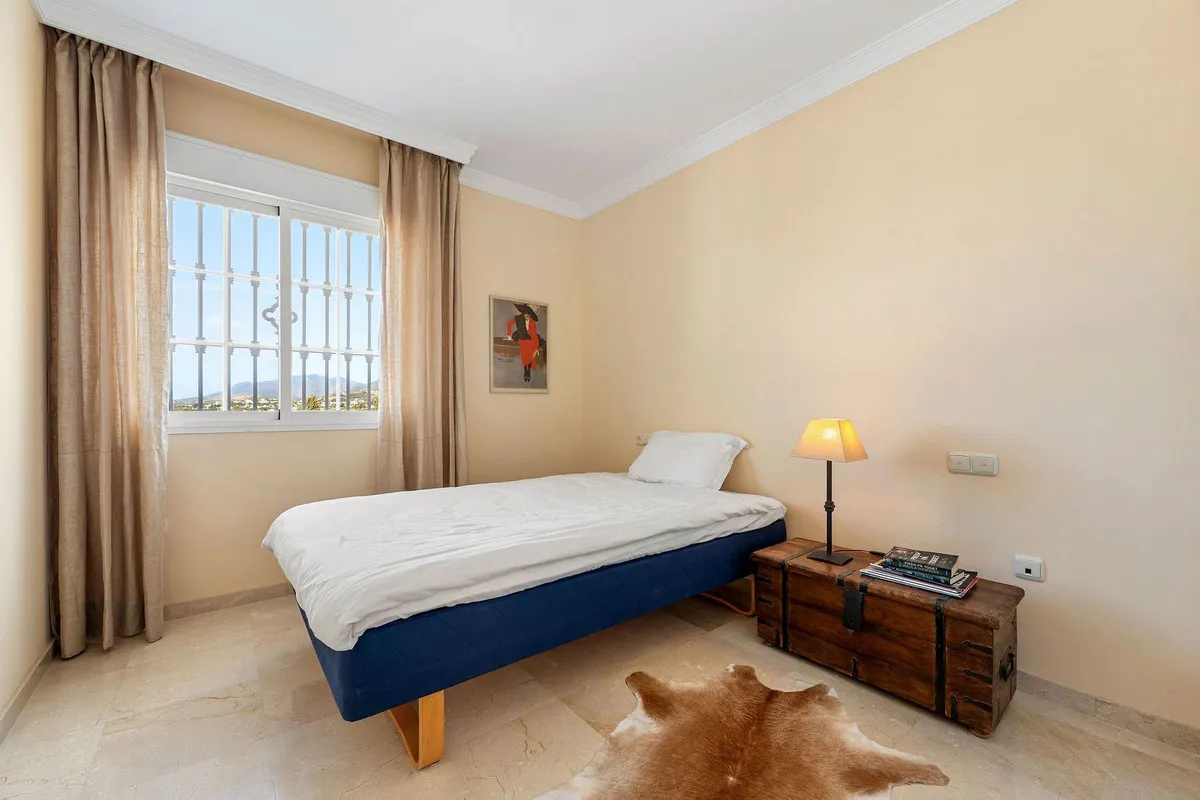 27a4ed96-faa4-4baf-8d40-34dbaba3210f