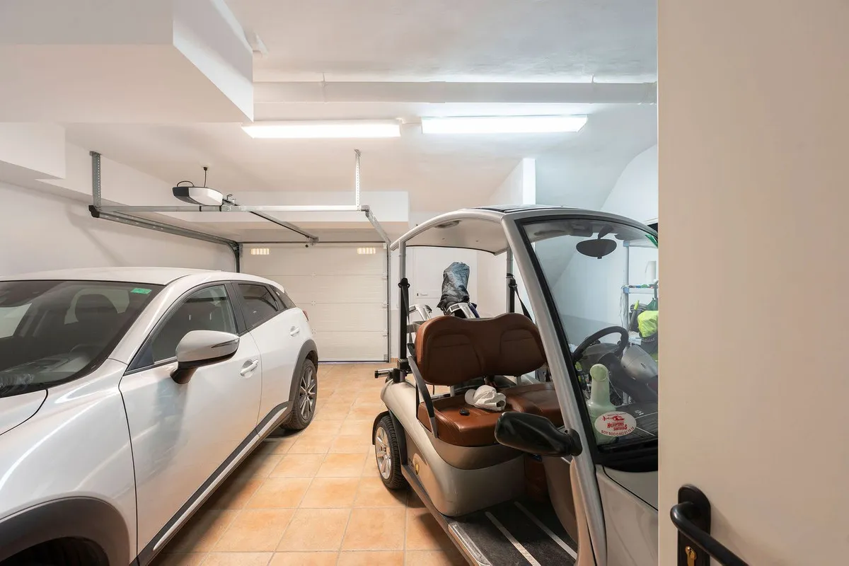 8f5b8fe5-61c4-4ee3-8ef5-b9e50af0f4f0