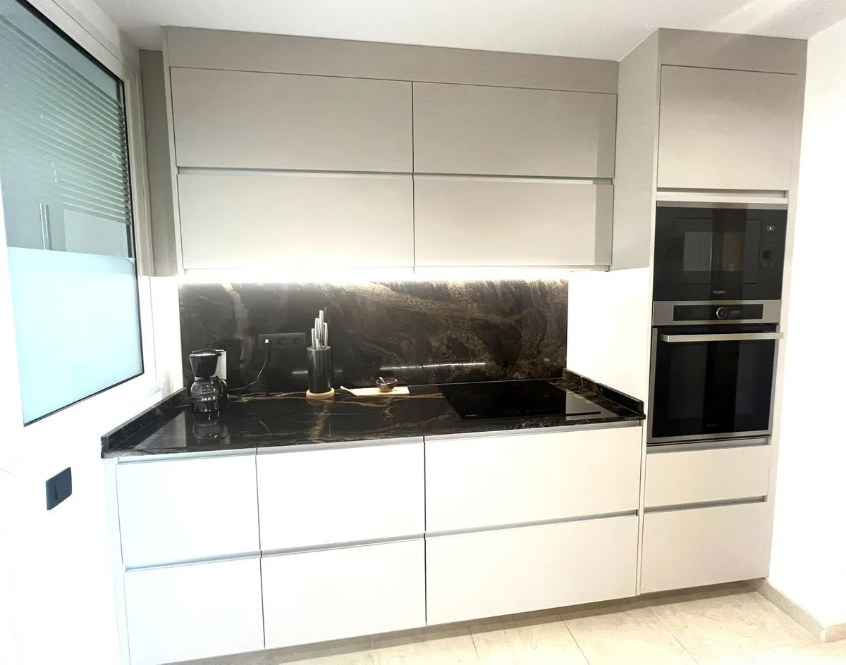 9250dbce-287b-4537-8ba8-7ac4ebedebd2