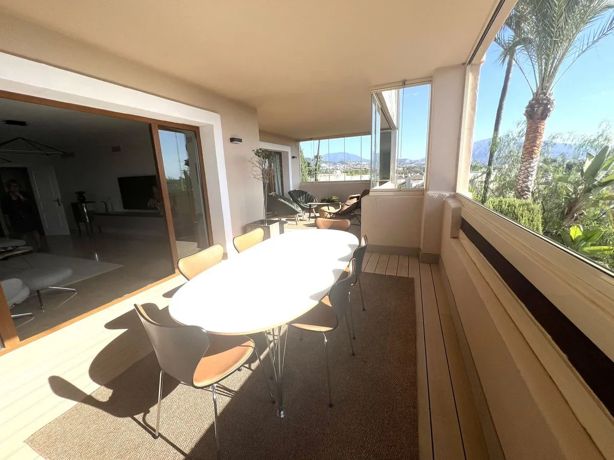 abd77412-b248-4faf-9d54-5bde6d920719