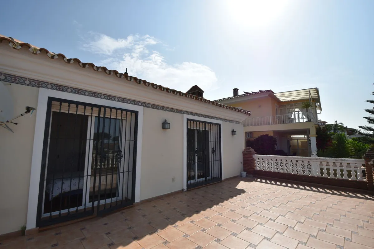 1f200e37-4934-426e-be8a-e2c7385d93f7