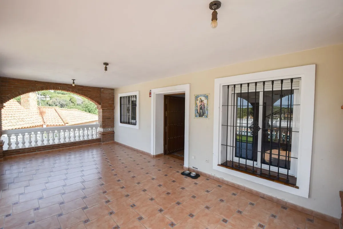 4153df25-5f55-40ae-9069-440f9b2f8a21