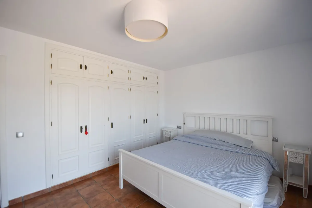 6e3b3b5f-bcd5-4a4a-92ce-6ecbeabfac47