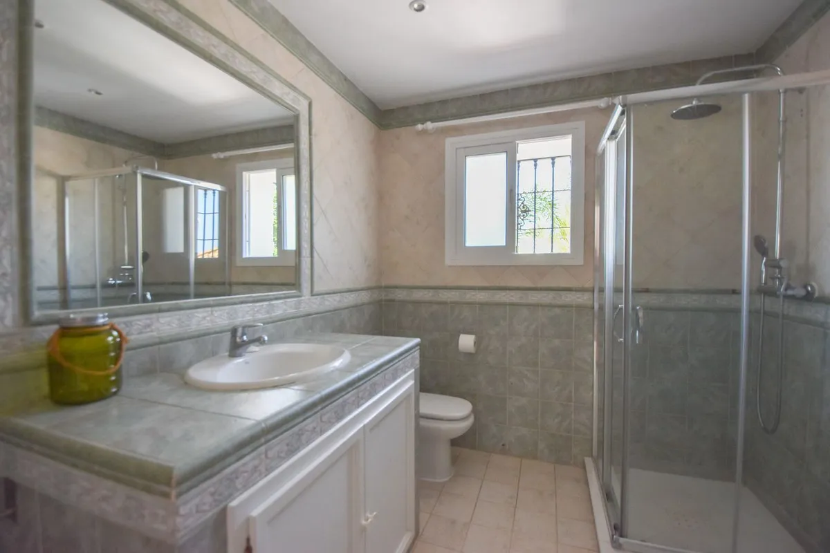 7eaa6b28-307a-49a0-ae94-33b69a28119c