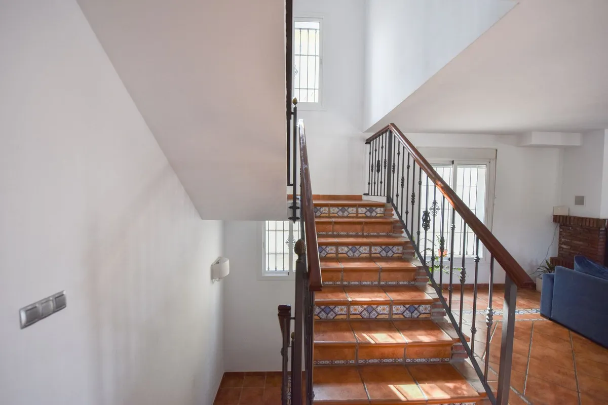 8f675487-1f33-4183-953e-68bfa0838bf9