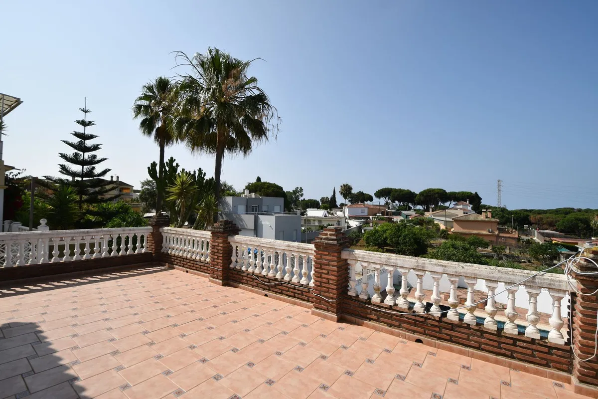 b2f70ef8-c3d2-4d85-be1d-ca8da5e310ac