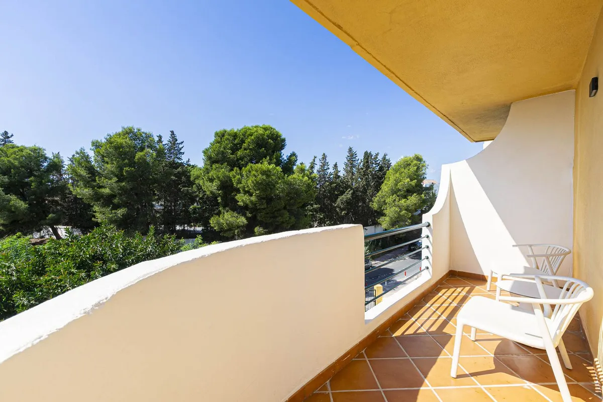 1794e375-7dc5-433e-a878-89accb38e340