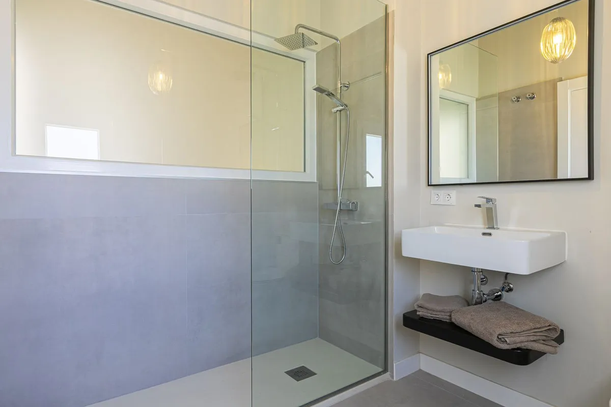 500c3e3d-0b42-4072-905f-8950ffa36bb6