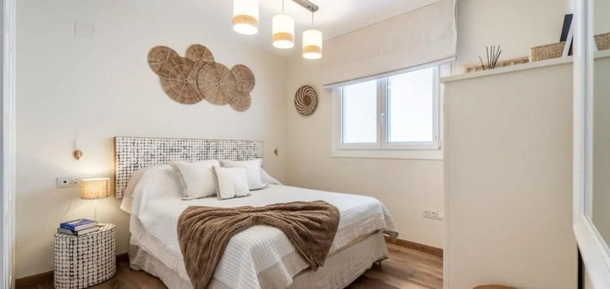 de6f54fc-0059-4ddf-ad13-2b6fc477327f