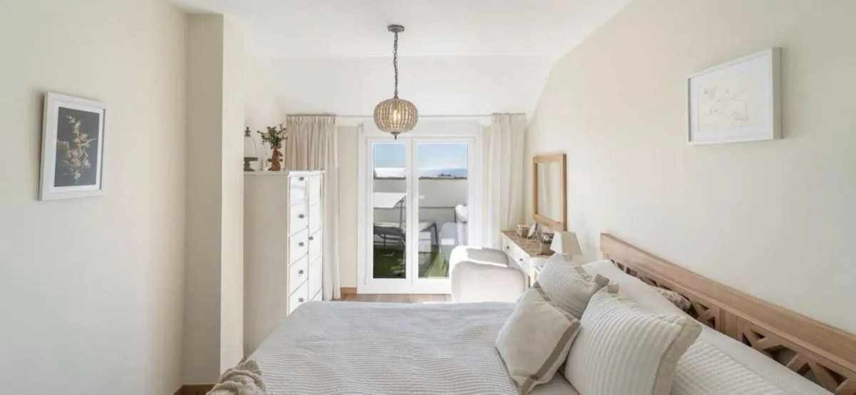 ff14d564-dd06-45e2-8e2a-f5ba155a6706