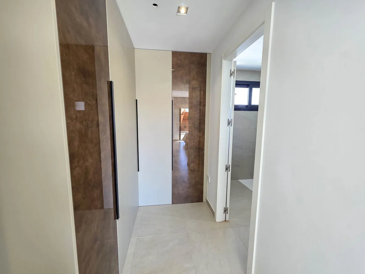 07a839bd-a496-4f07-8eed-0c82af30b626