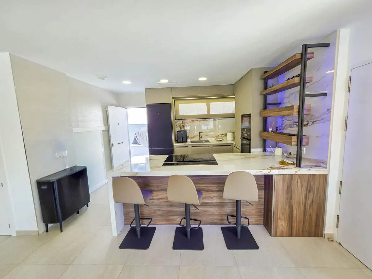 c52cf604-9d59-49b1-a848-57e647526d78