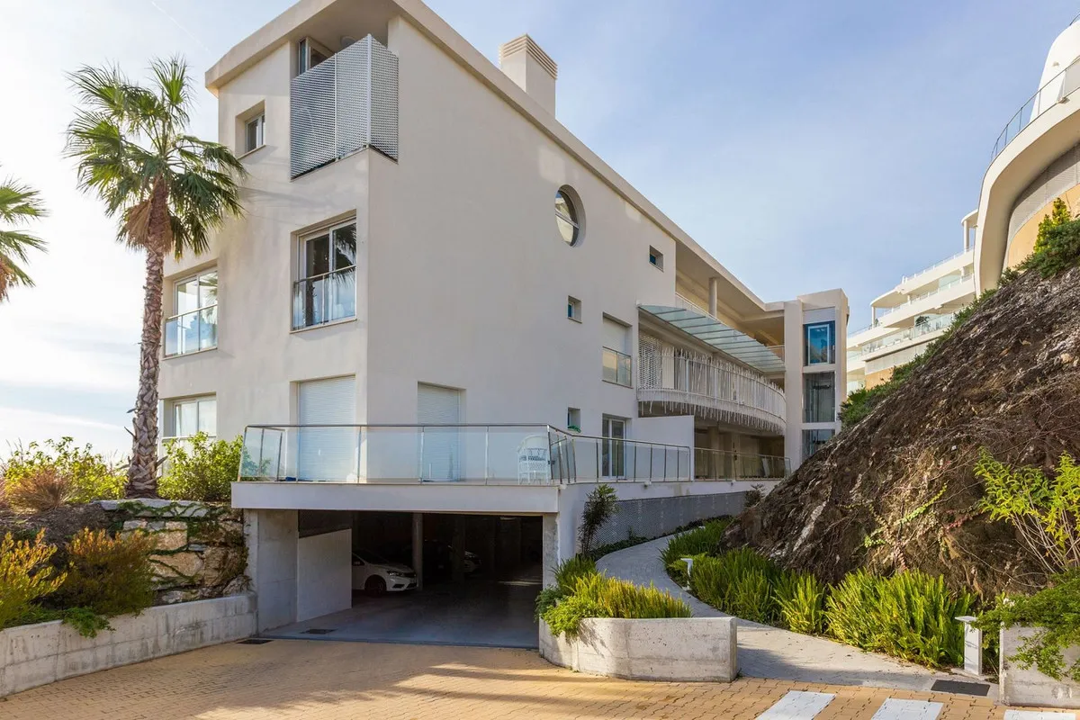 59196b1c-5b40-4695-ae02-ee8112773342