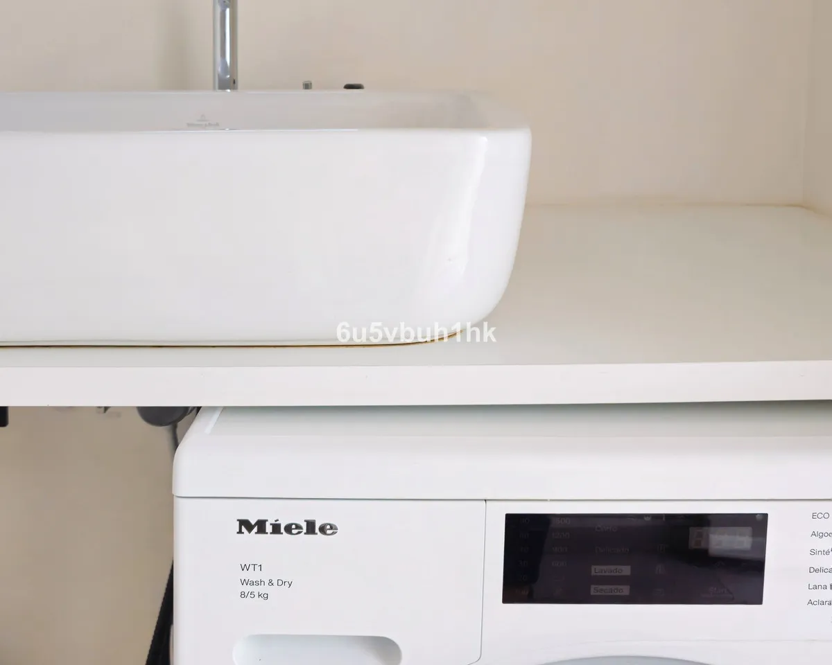 99908f29-cd42-4b74-b154-9b8874c98efa