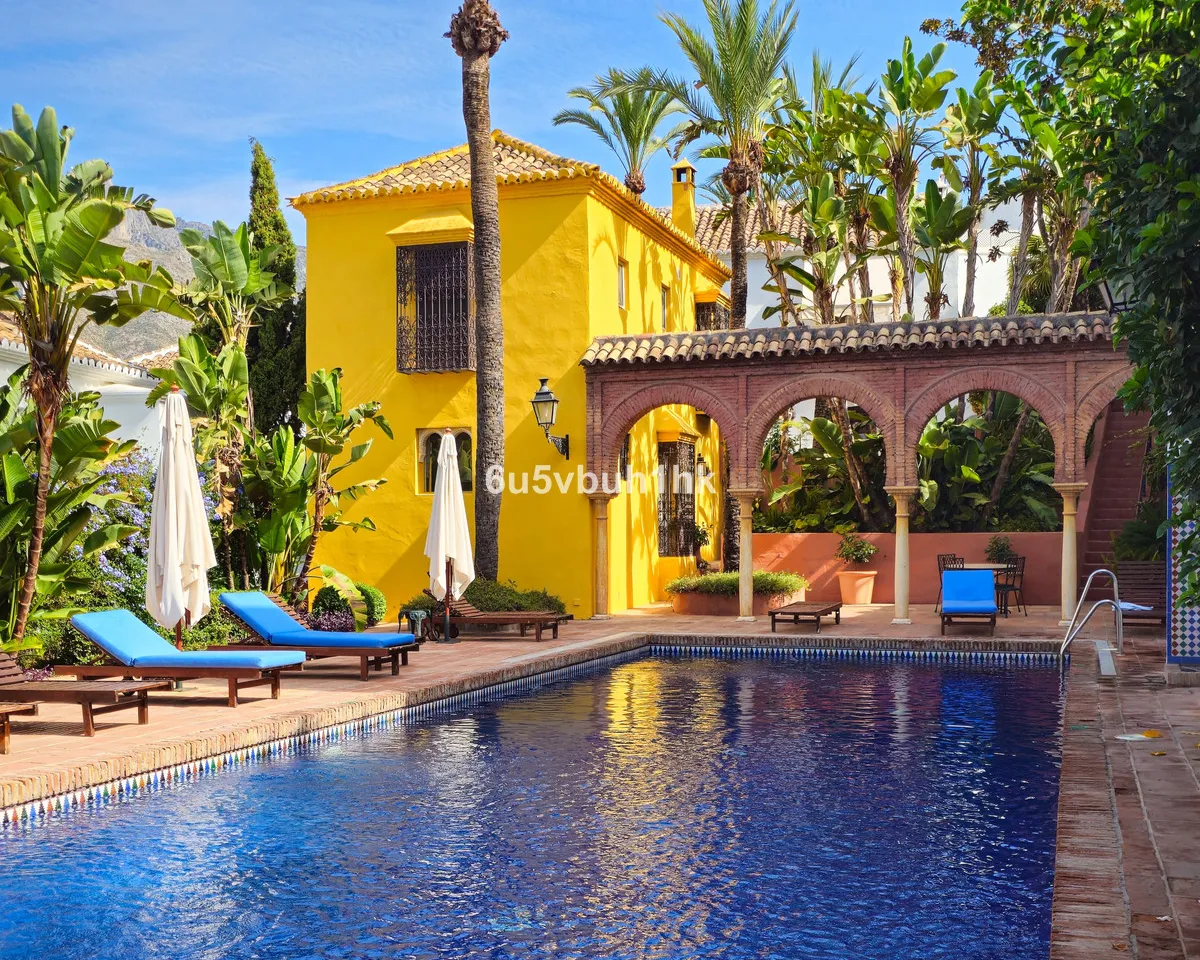 ca231746-ba71-42b8-8a14-6a15d18fbbb9