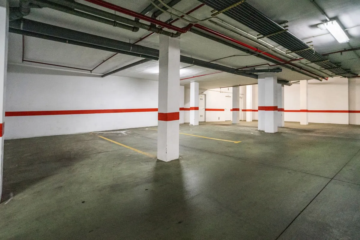 06975894-389e-4f49-97f7-8685afd4f5b4