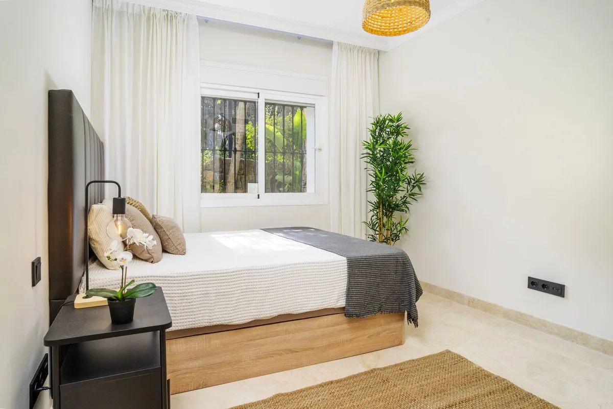 4e5b0af2-7a8f-44f3-9575-f8db21f6a9e7