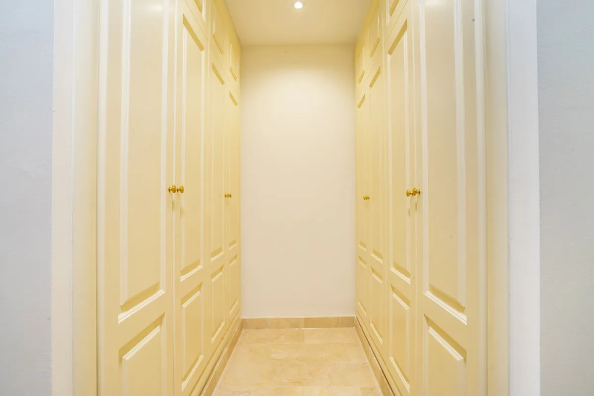 c8095d3f-ec4b-48a2-8c21-120809b5b03a