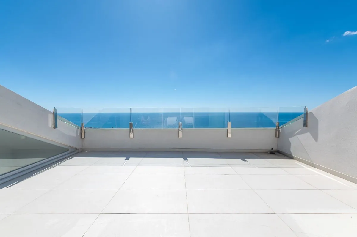 e9de937e-7df8-4480-b1c0-5b39ec388390