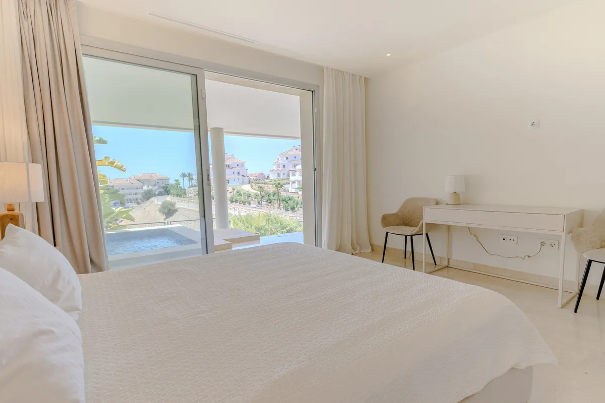 4a76b71b-492b-4733-9aaf-e366771e8252