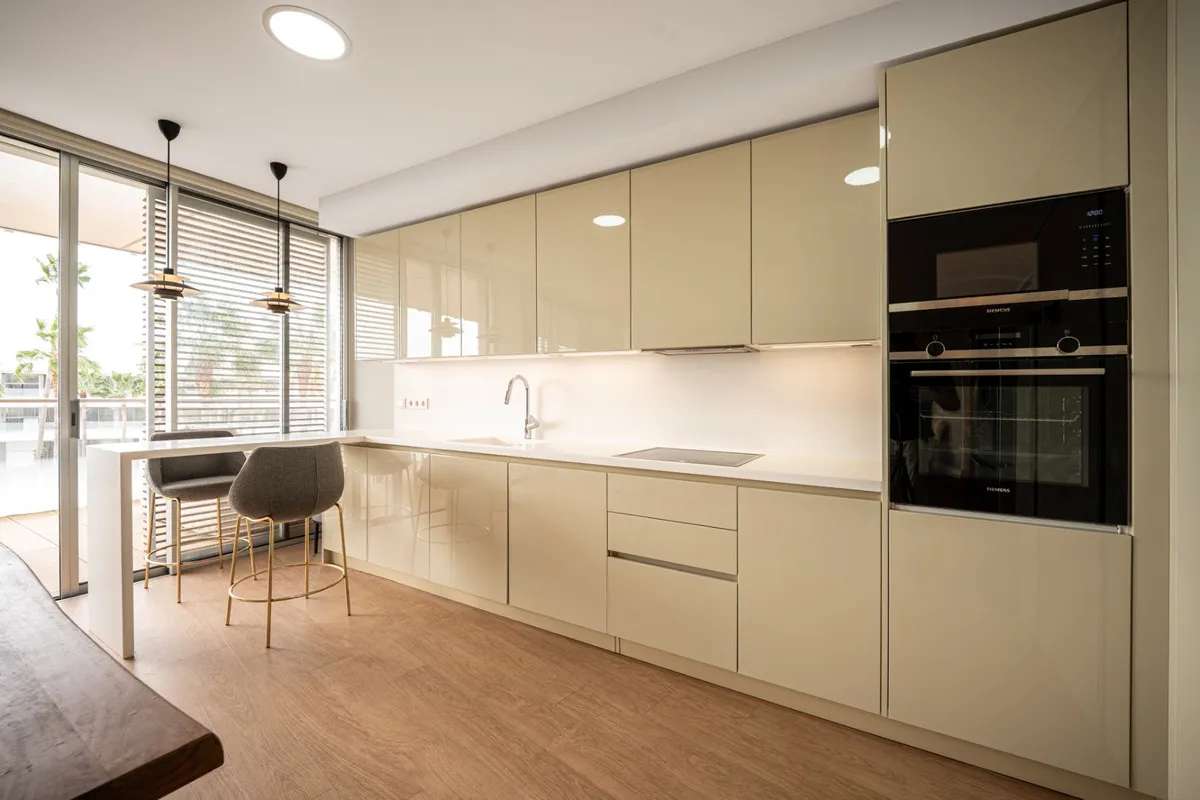 36d99a37-1101-4ef3-ba5c-027d6ac48521