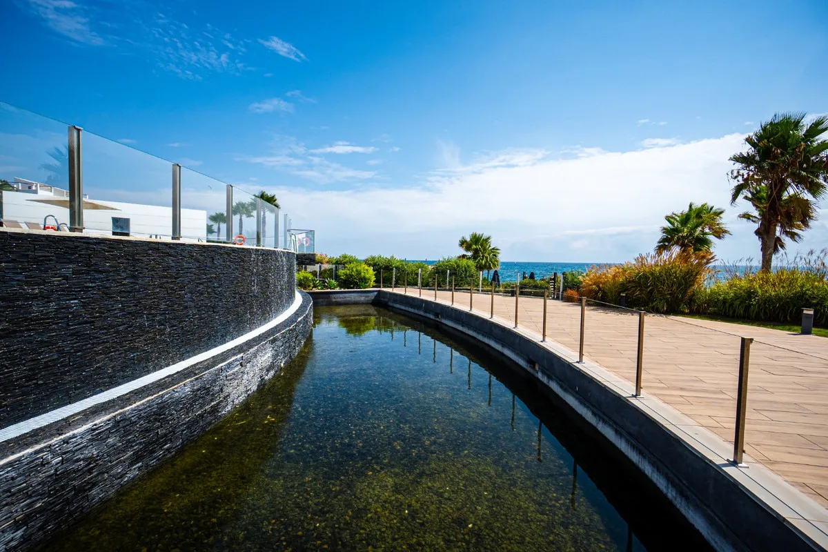 50195f4c-5a9e-4fd2-8ec6-7210968cf2f0