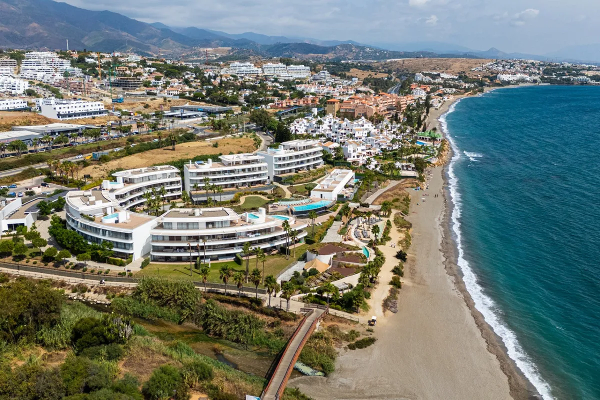 993a9223-5cf4-4364-8ede-6d2f7ab9cc85