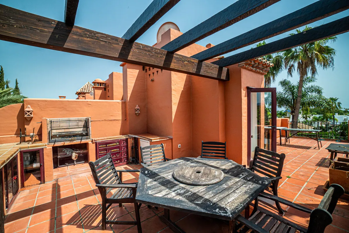 058cf6a1-558a-4de5-9ccc-d82e49b5a54e