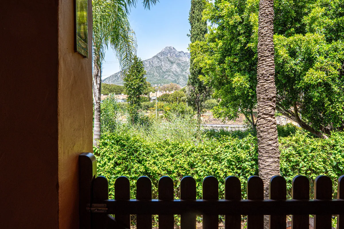 06902fa4-760f-4b30-a43d-f4966a65c36a