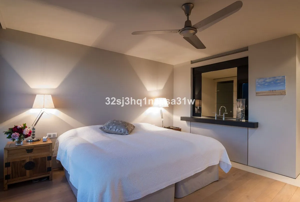 5e158639-f7fe-4f9a-91f2-0298830fa0ab