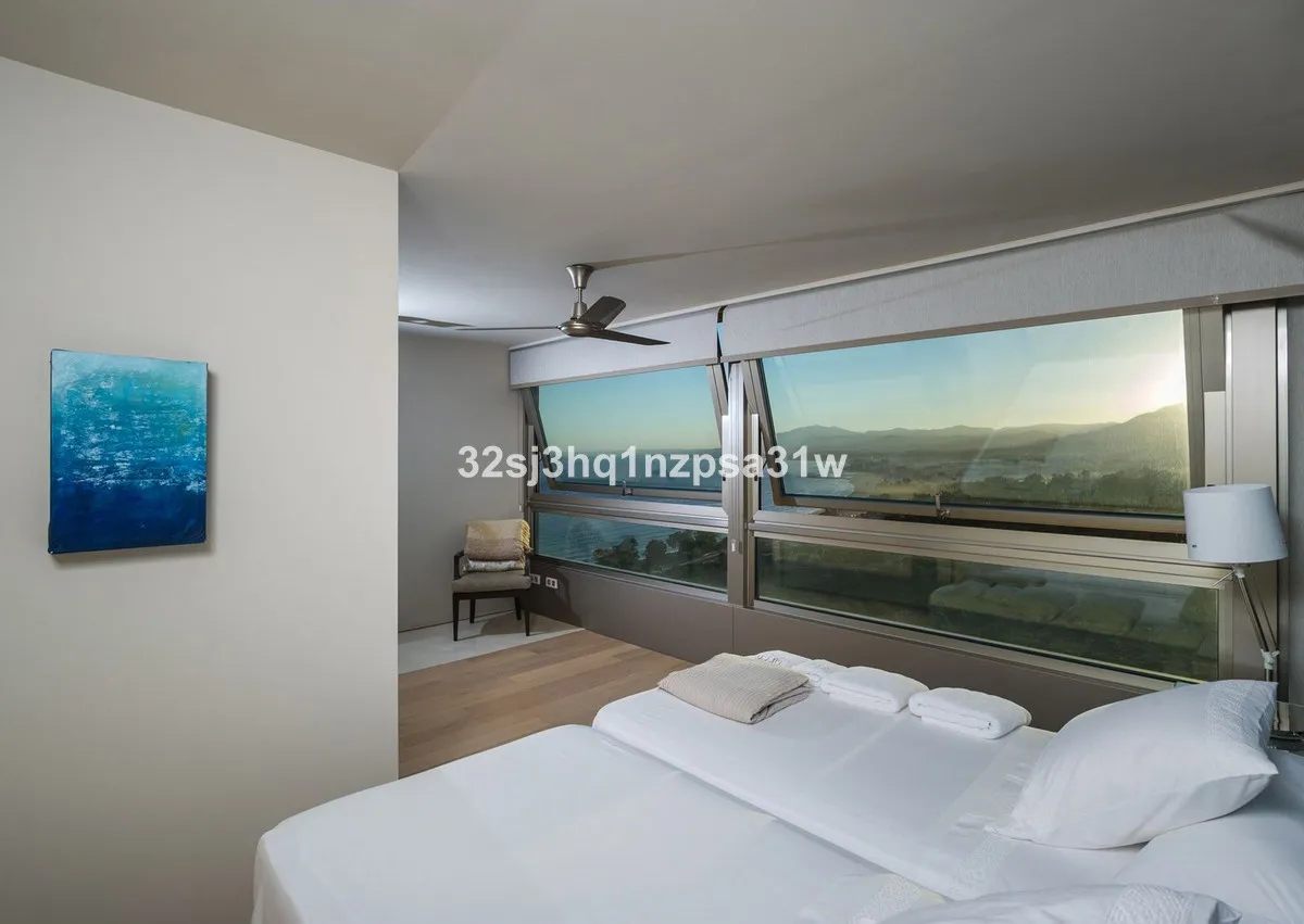 79b589df-93c7-494a-9418-6c97ed15a626