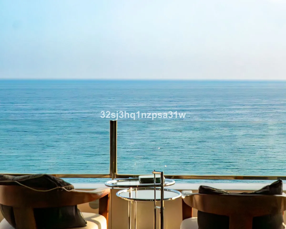 b6ee473c-aa98-40c6-a67a-665082dfcad8