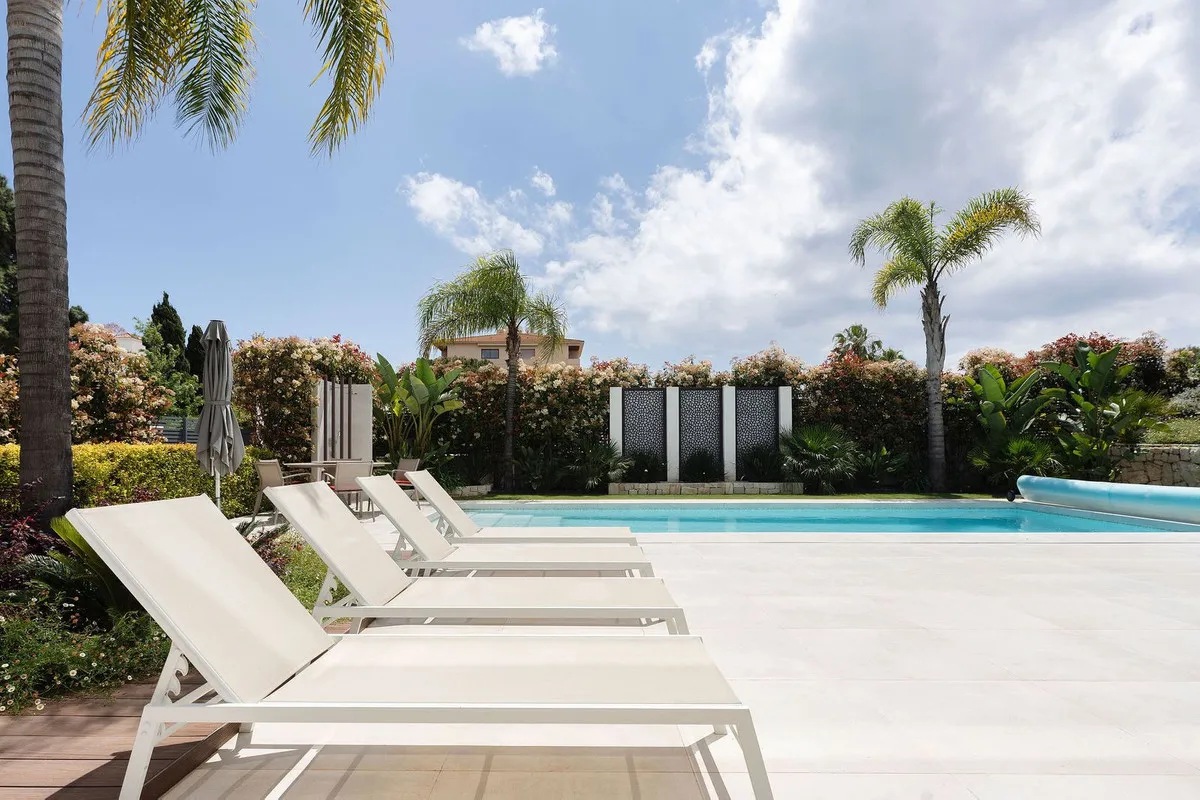 afaf091e-d3b9-45b9-9f33-af268f77e086