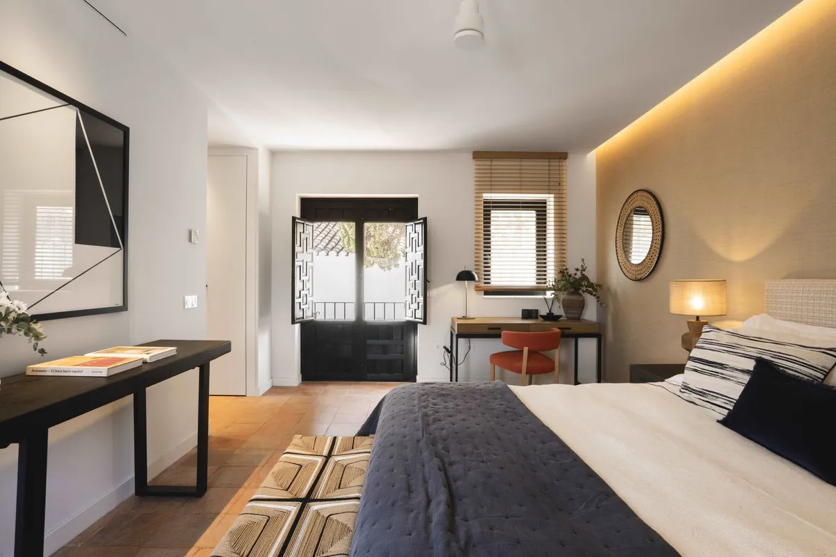 106451b3-9b4b-4a3c-a490-9f309de9c76e