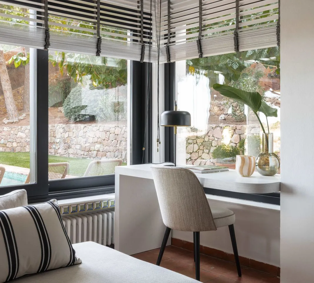 2ca62adb-01d4-4e4b-a298-4039d3317ade