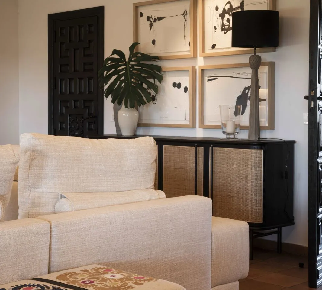 4b313c1b-c829-4d8a-90da-f40f1d0918ed