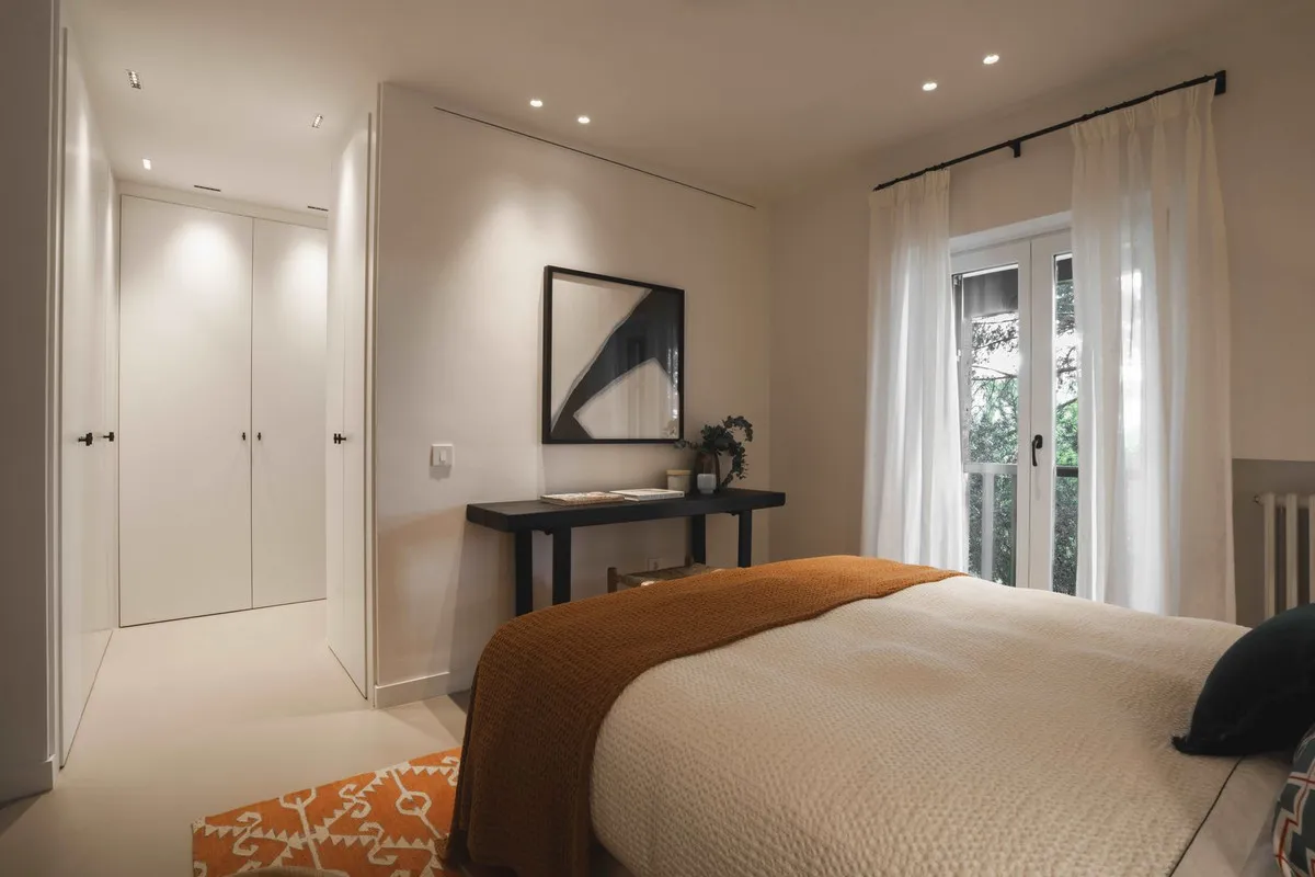 8b4bfcd5-4e5a-4a28-ad77-d547e29a1651