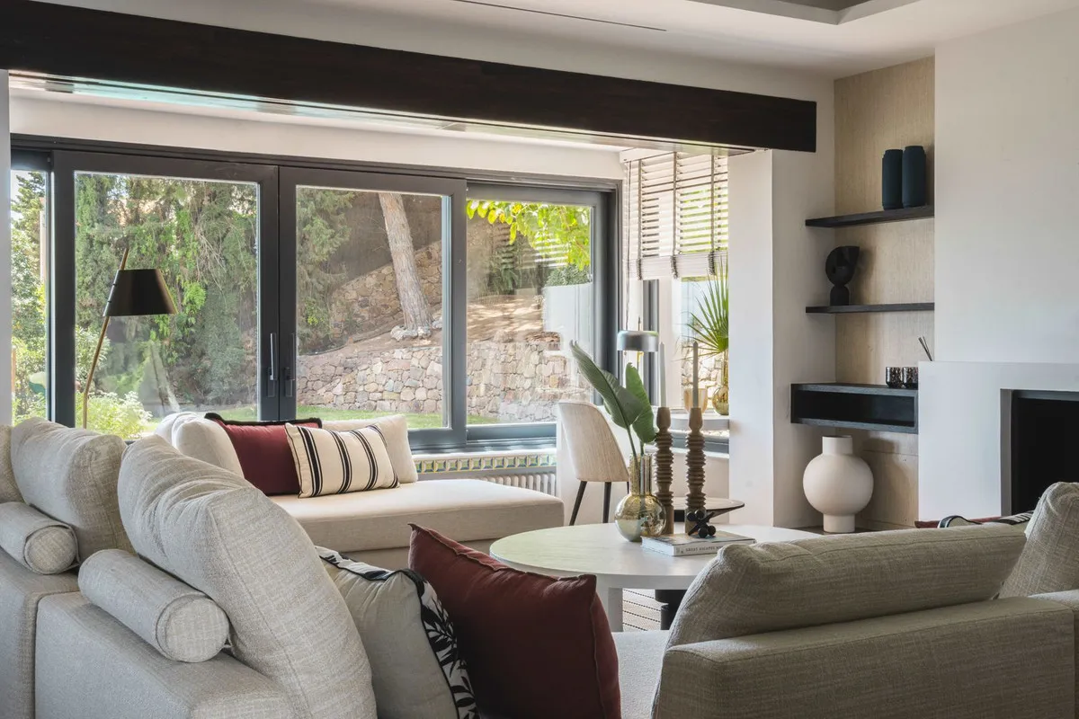 97a803ef-08ac-4fe6-b045-8e5bbd903c05